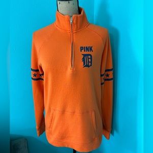 PINK Victoria’s Secret Denver Broncos Pullover Long Sleeve Top w/Pouch Pocket